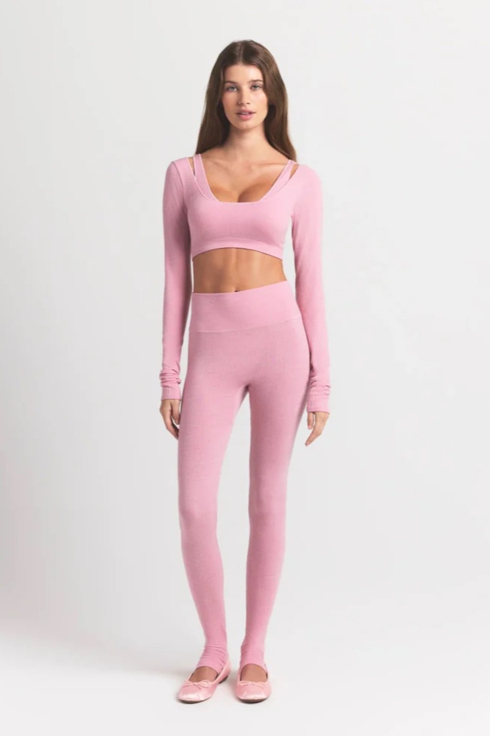 תמונת כל הלוק של LEGGING